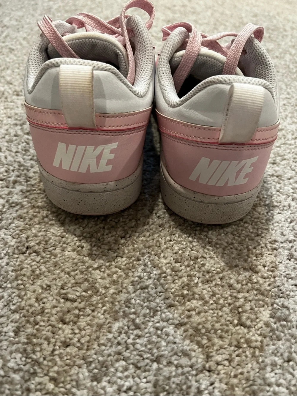 Nike Girls Low Top Sneakers - Pink and White